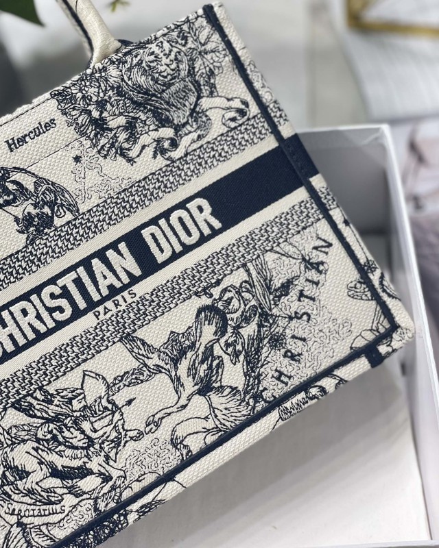 Dior 181 5