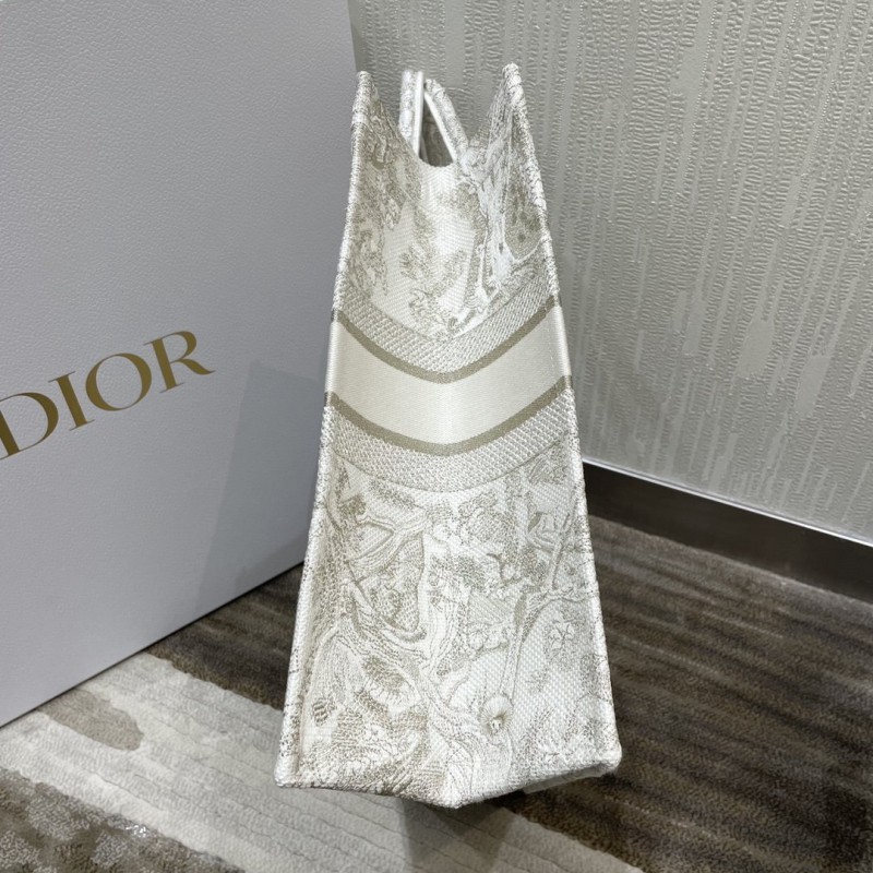 Dior 210 5