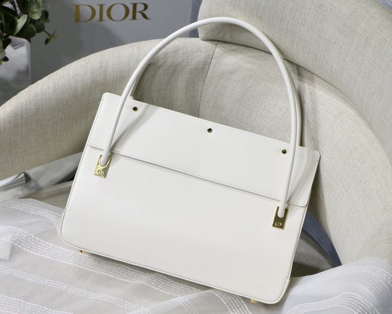 Dior 235 5