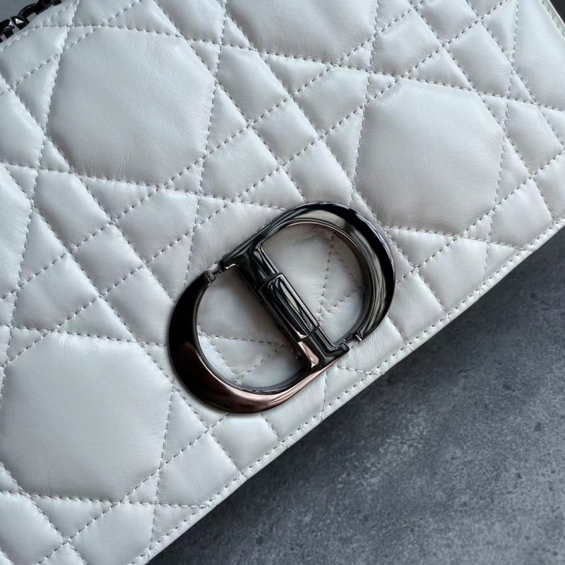 Dior 275 5