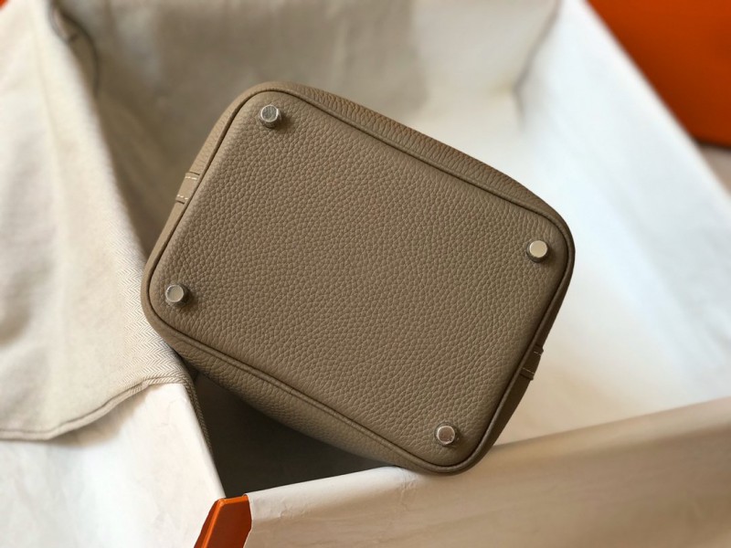 Hermes 030 5