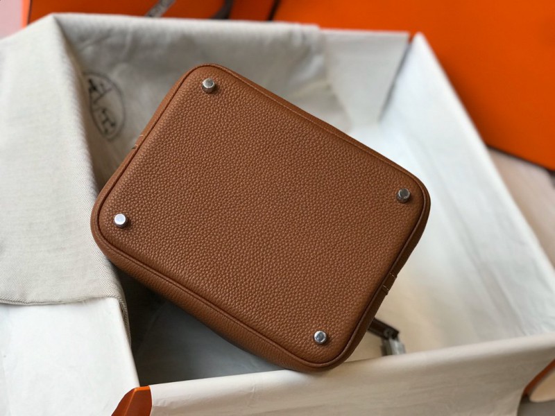 Hermes 037 5