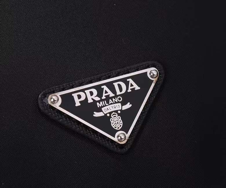 Prada 024 5