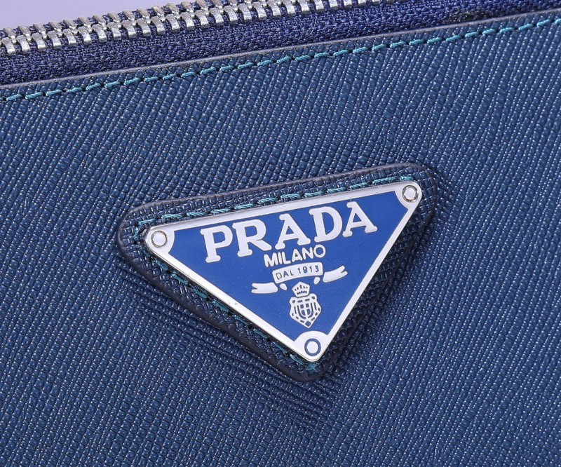 Prada 025 5