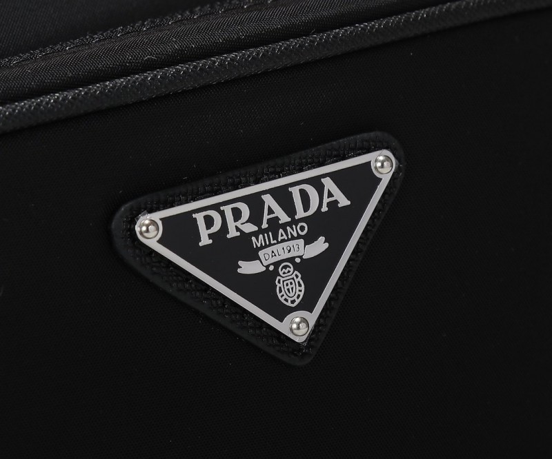 Prada 042 5