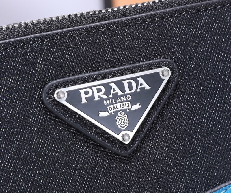 Prada 067 5