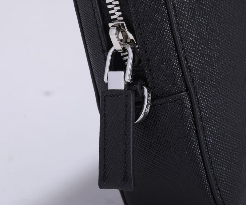 Prada 072 5