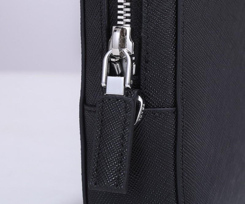 Prada 077 5