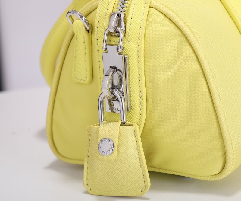 Prada 084 5
