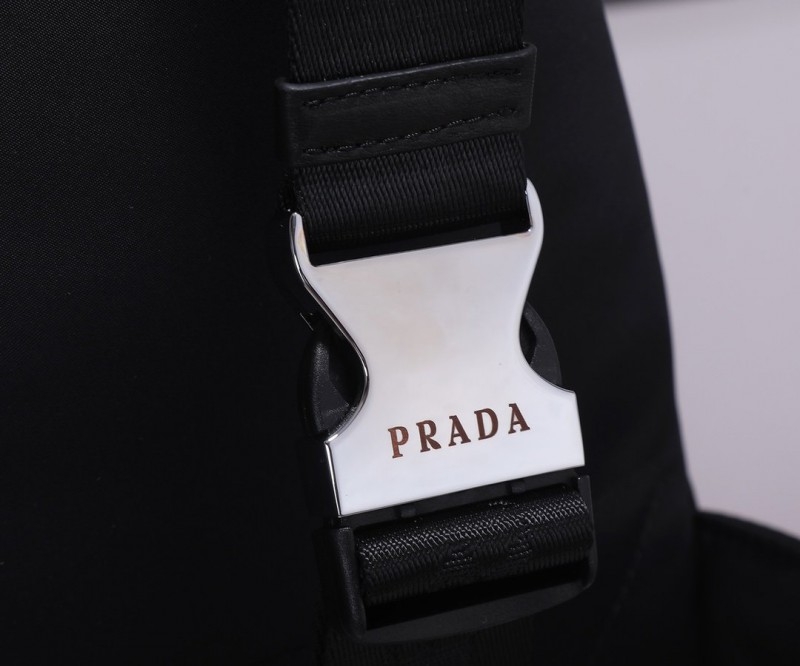 Prada 092 5