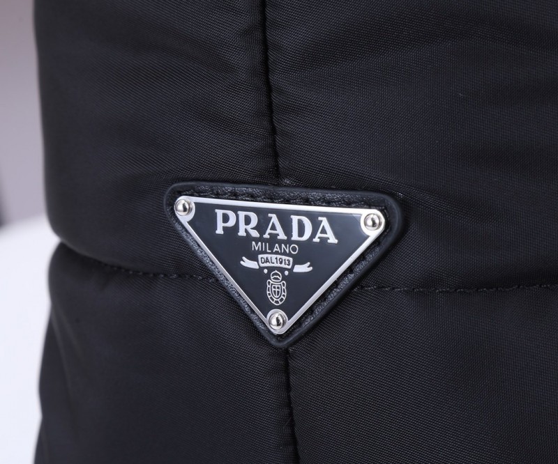 Prada 122 5
