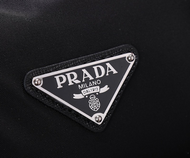 Prada 123 5