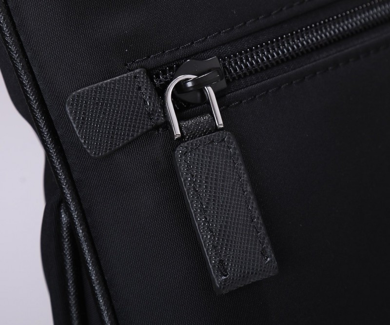 Prada 144 5