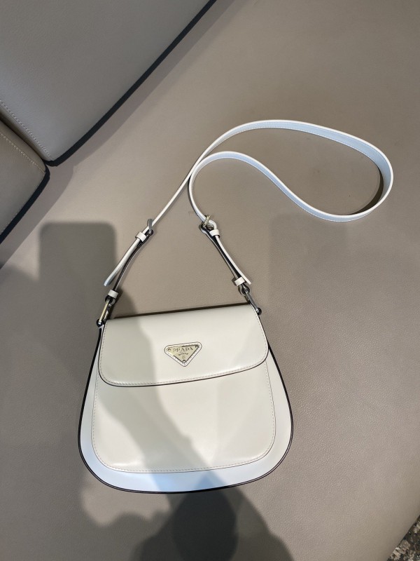 Prada 148 5