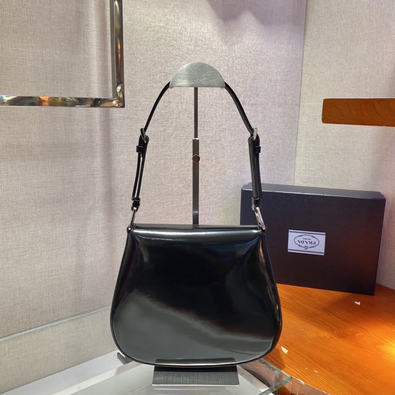 Prada 152 5
