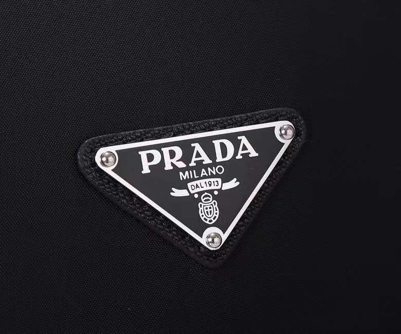 Prada 184 5