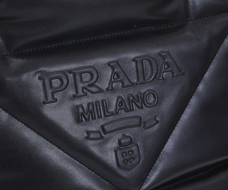 Prada 208 5