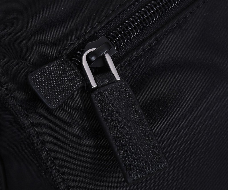 Prada 210 5