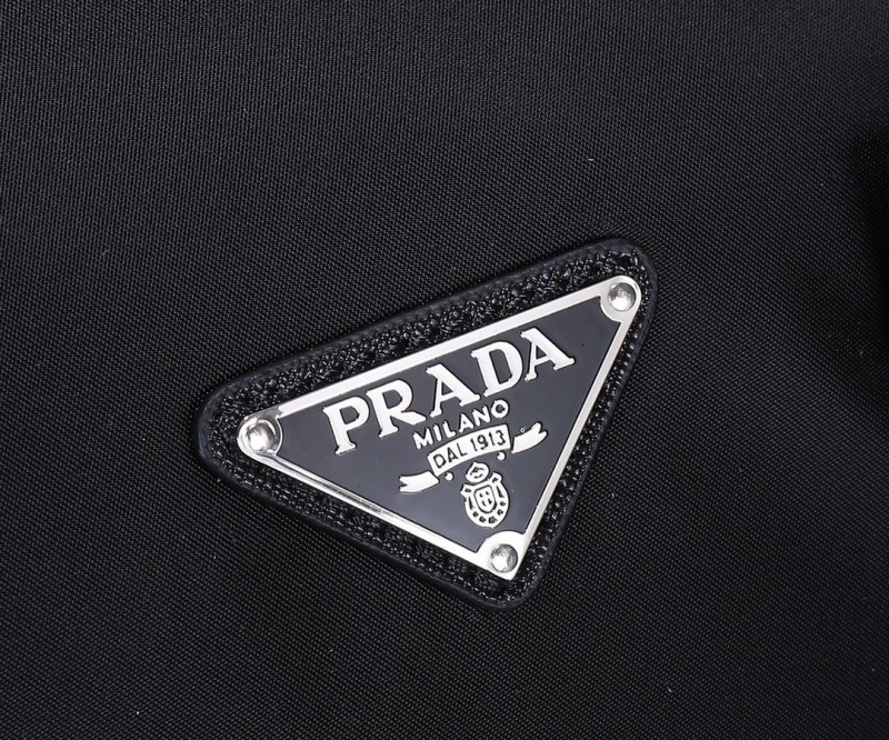 Prada 233 5