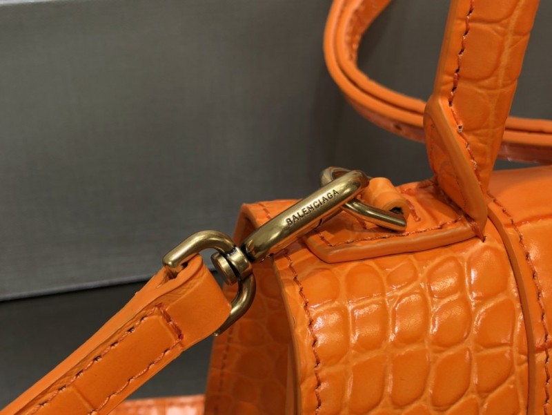 Balenciaga 114 5
