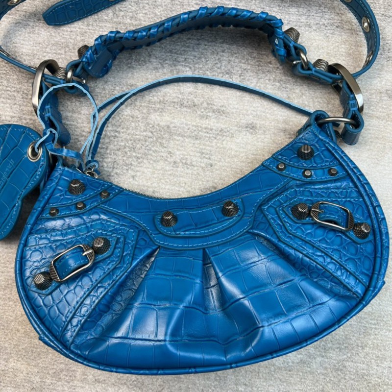Balenciaga 133 5