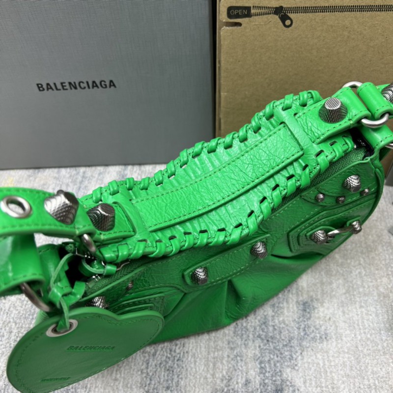 Balenciaga 134 5