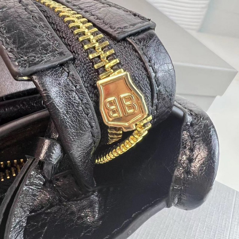 Balenciaga 141 5