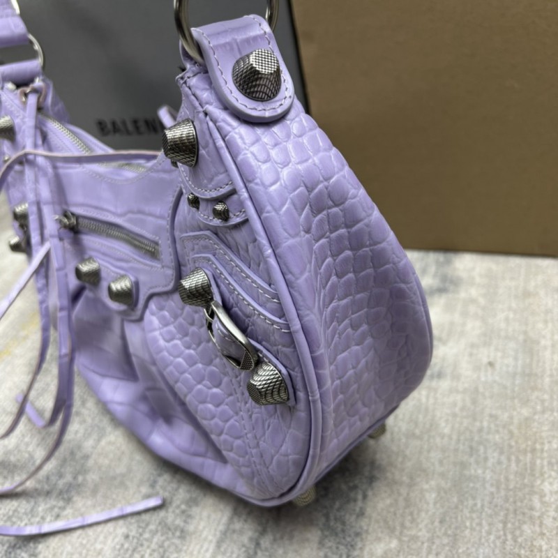 Balenciaga 150 5