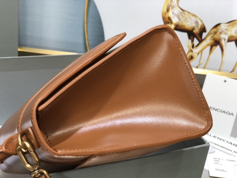 Balenciaga 102 5