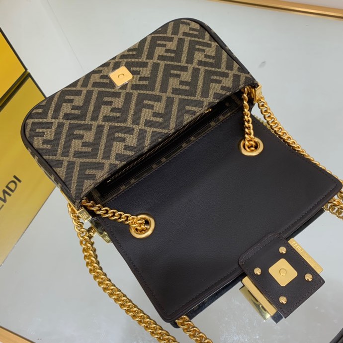 Fendi 035 5