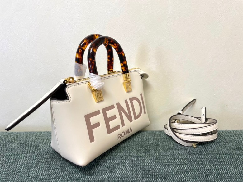 Fendi 037 5