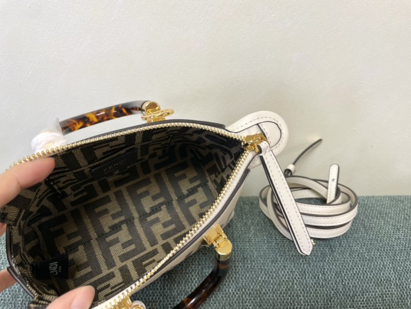 Fendi 041 5