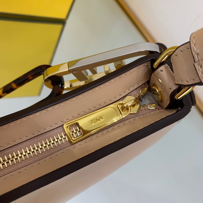 Fendi 057 5