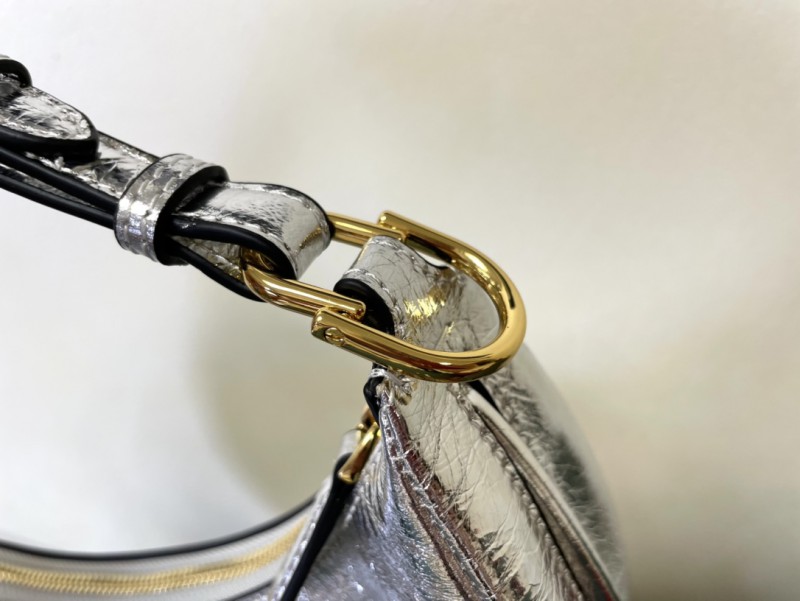 Fendi 079 5