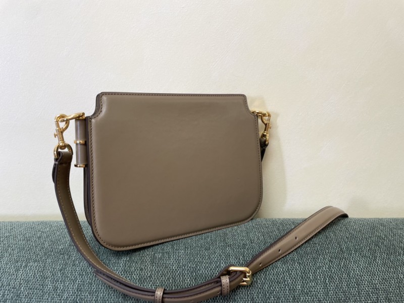 Fendi 082 5