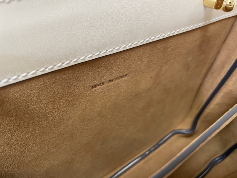 Fendi 113 5