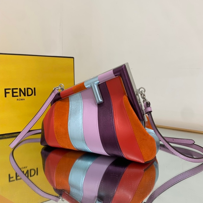 Fendi 121 5