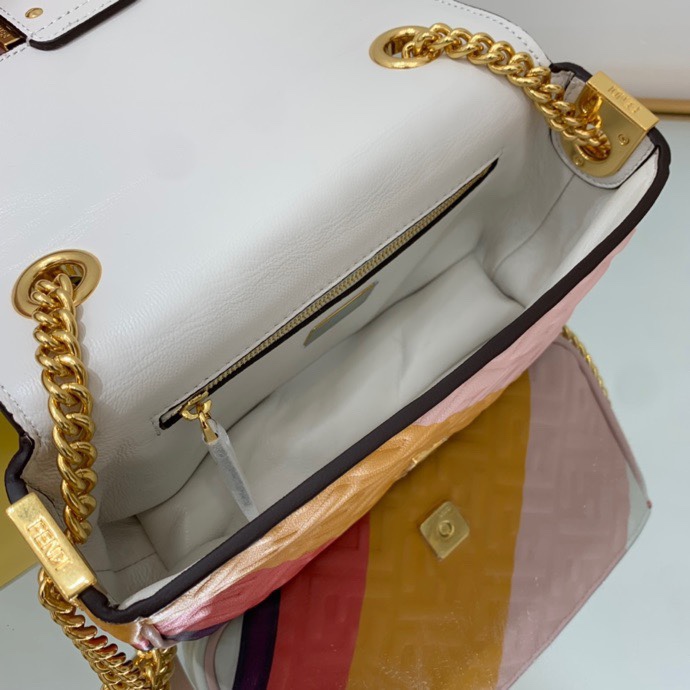 Fendi 124 5