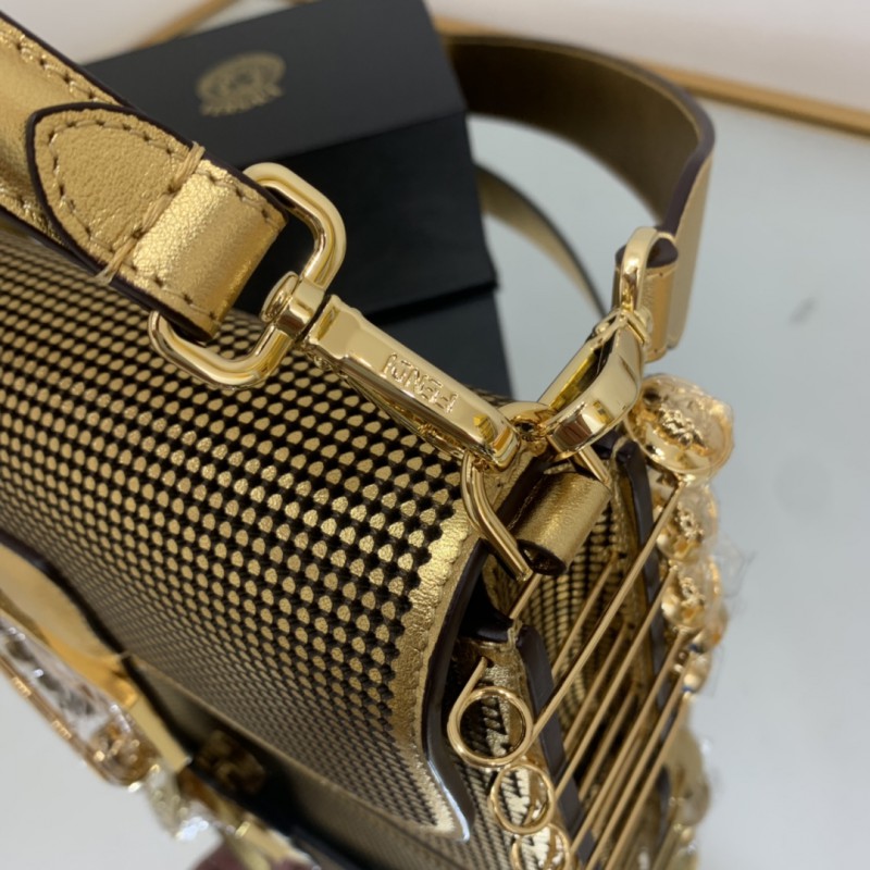 Fendi 135 5