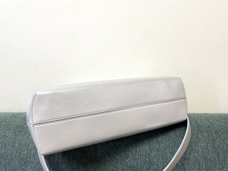 Fendi 137 5