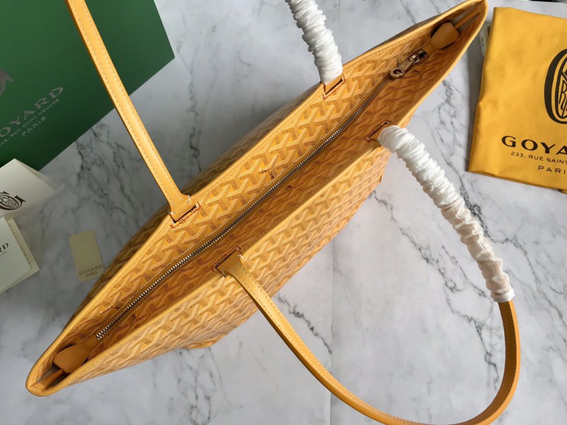 Goyard 102 5