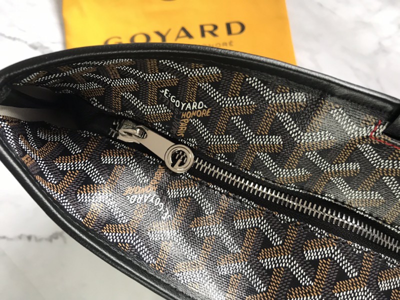 Goyard 106 5
