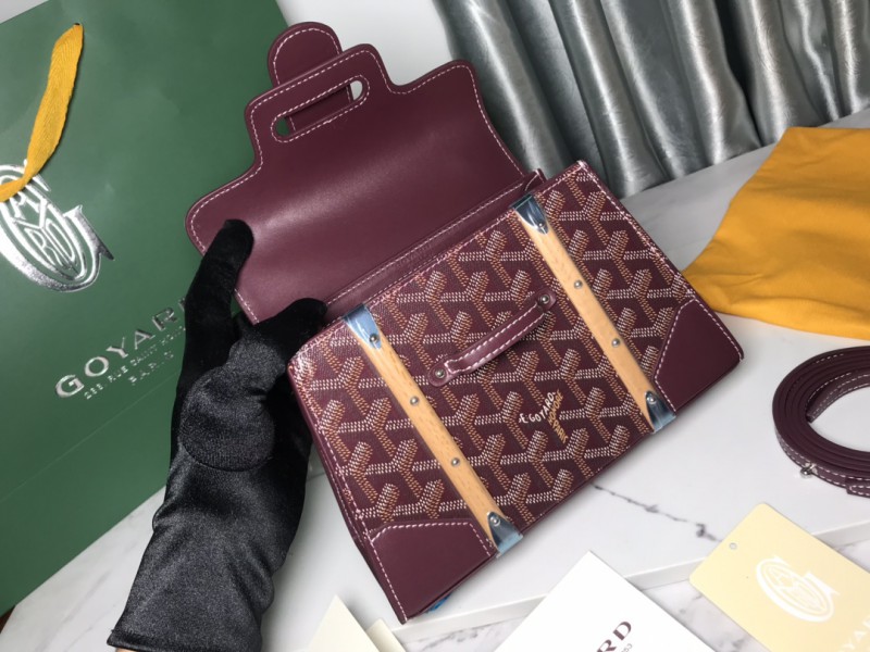 Goyard 207 5