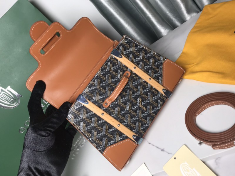 Goyard 211 5