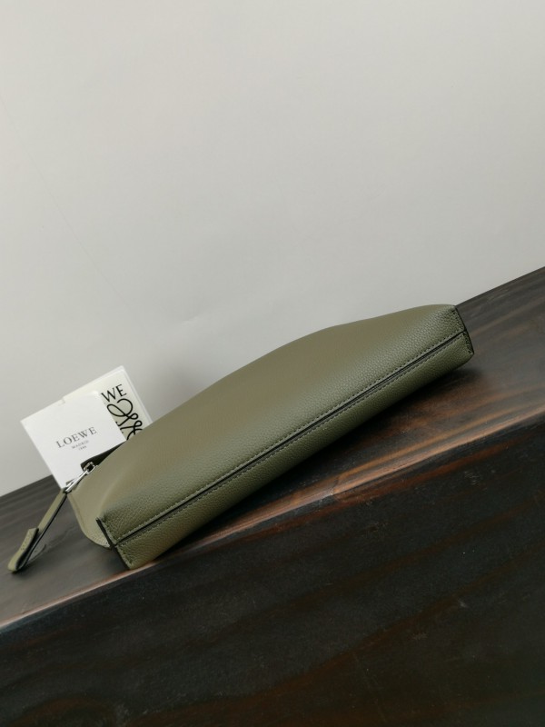 Loewe 004 5