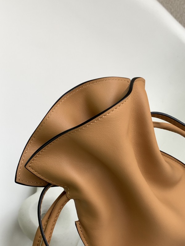 Loewe 020 5