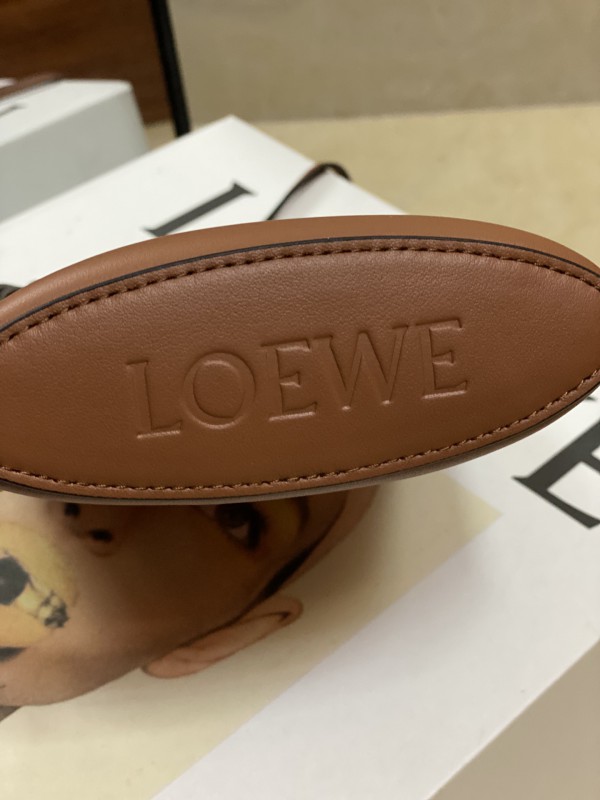 Loewe 025 5