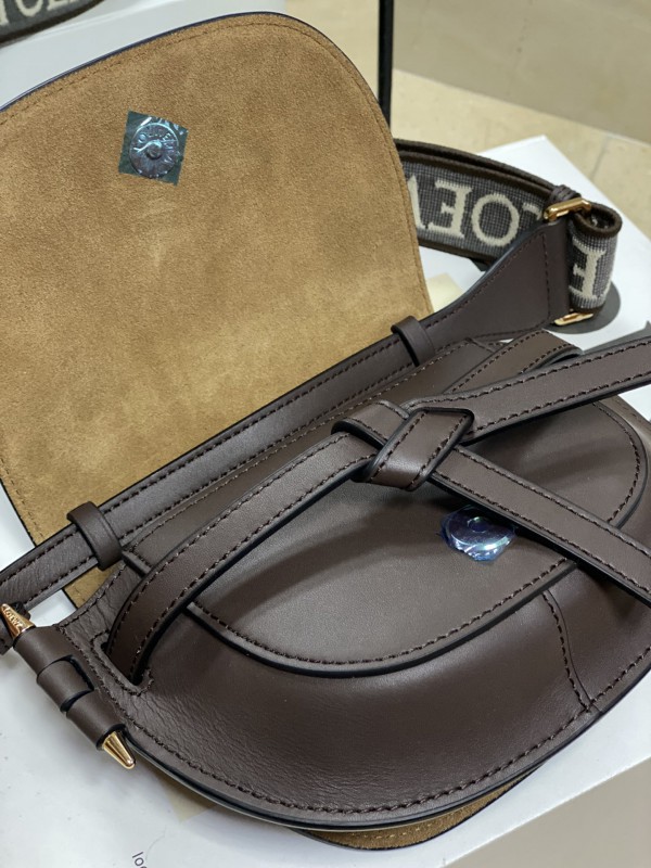 Loewe 044 5