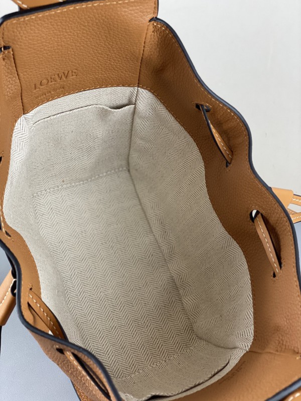 Loewe 061 5