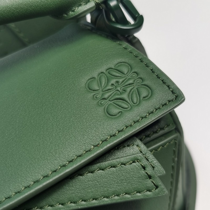 Loewe 081 5